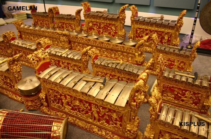 gamelan bali