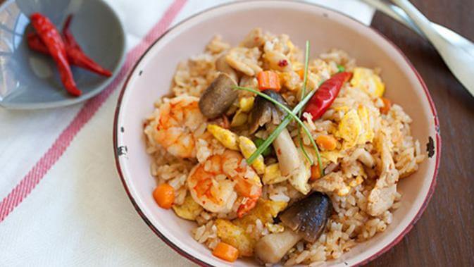 nasi goreng tom yam