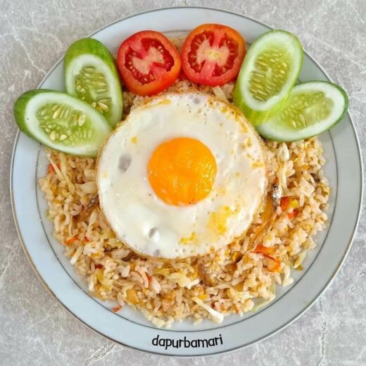 Nasi Goreng Telur Sederhana.