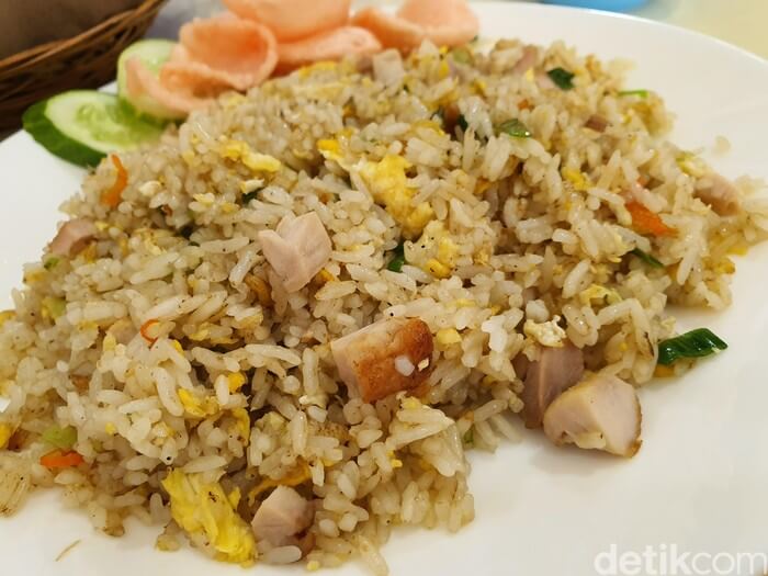 Nasi Goreng Bawang Bumbu Sederhana.