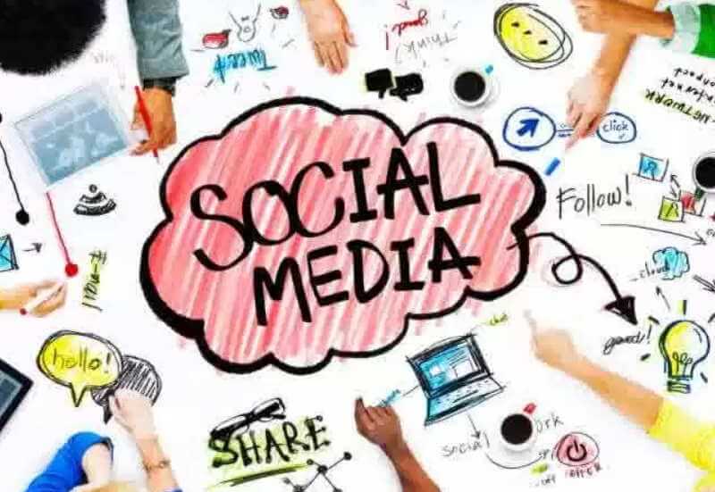 Influencer Media Sosial