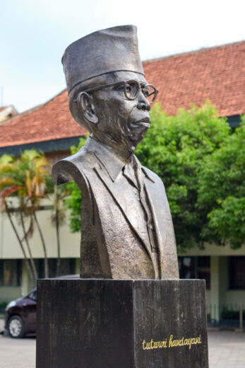 Statue of Ki Hadjar Dewantara in front of Sekolah Tamansiswa